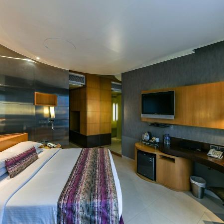 Hotel The Regale By Tunga Mumbai Exterior foto
