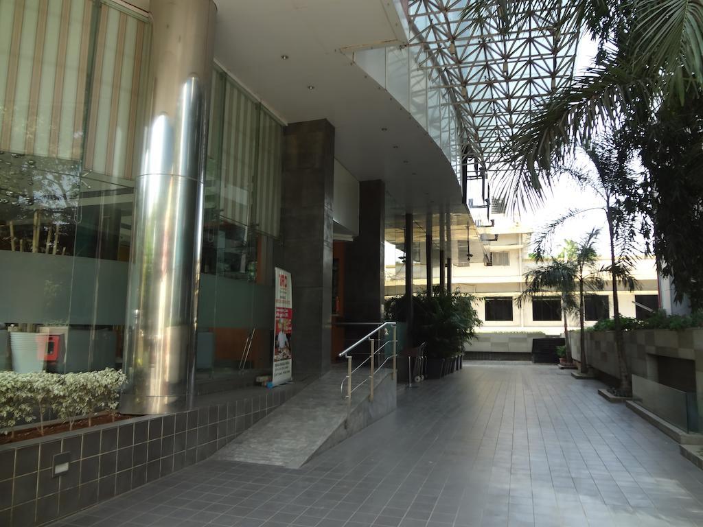 Hotel The Regale By Tunga Mumbai Exterior foto